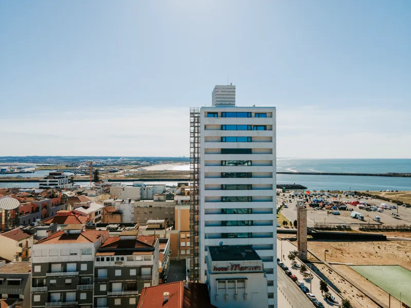 Vista aérea do Sweet Atlantic Hotel & Spa e Praia da Claridade, Figueira da Foz
